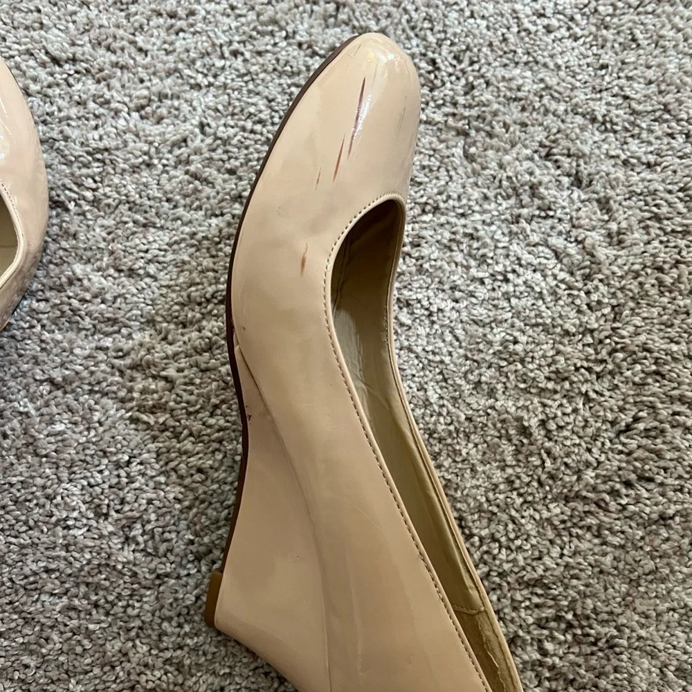 Set of Three Women’s‎ Pumps